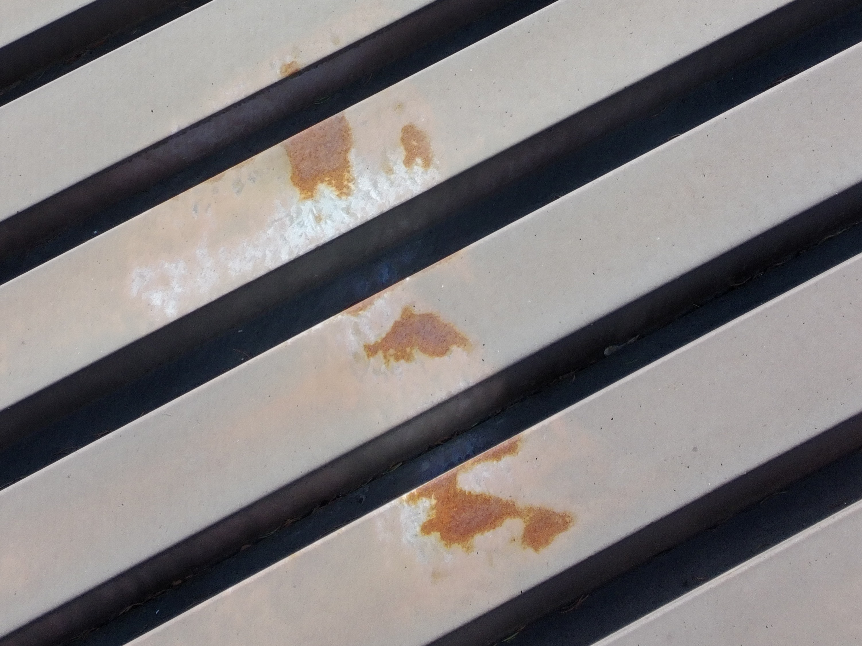 Inspekcja dachu — zdjęcia z drona